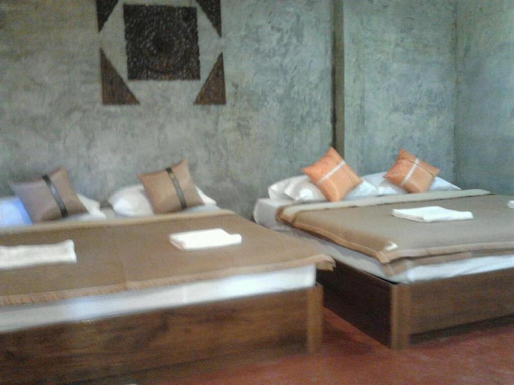 Tamarind Grand Resort Mae Sariang Rum bild