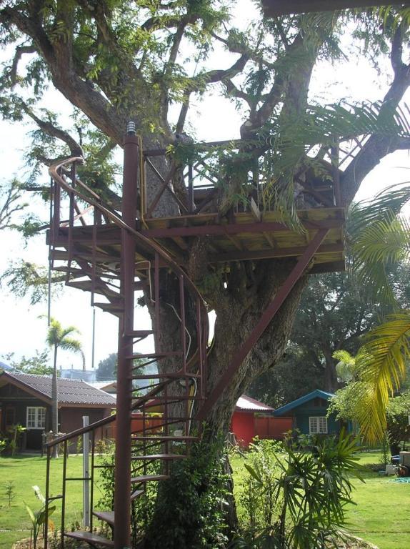 Tamarind Grand Resort Mae Sariang Exteriör bild