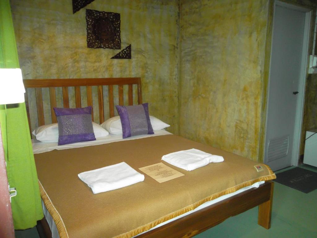 Tamarind Grand Resort Mae Sariang Rum bild